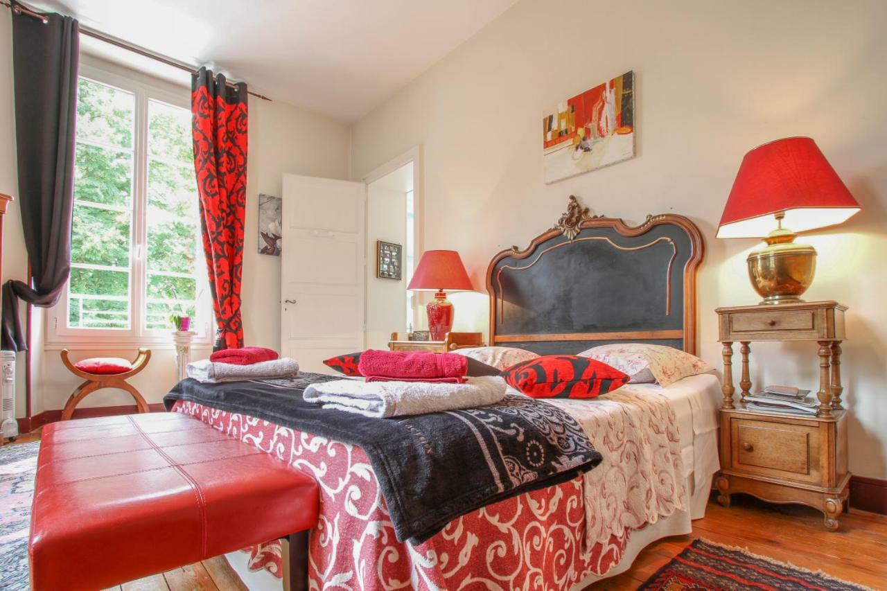 Manoir Des Turets Bed & Breakfast Yvre-l'Eveque ภายนอก รูปภาพ