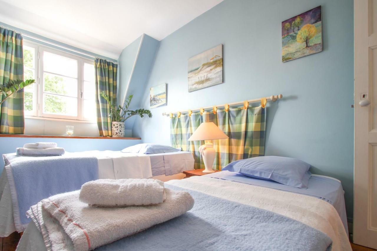 Manoir Des Turets Bed & Breakfast Yvre-l'Eveque ภายนอก รูปภาพ