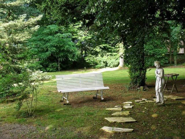 Manoir Des Turets Bed & Breakfast Yvre-l'Eveque ภายนอก รูปภาพ